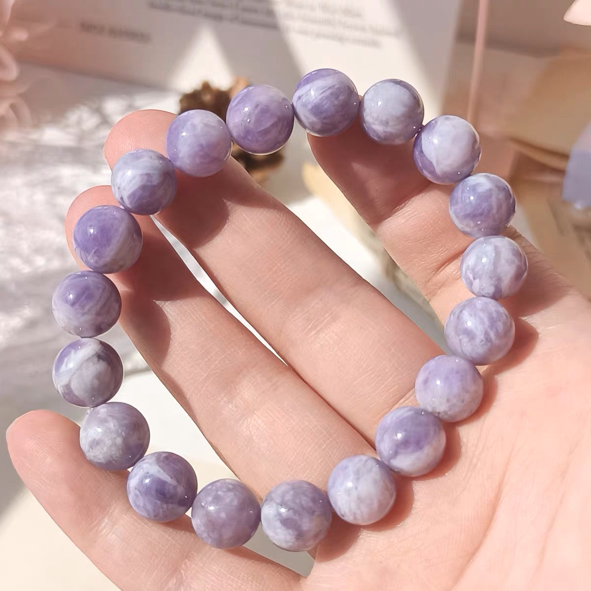 Cream Violet Quartz Bracelet